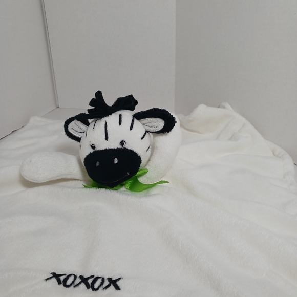 Honey Bunny Lovey Security Blanket Zebra  XOXOX  White Black Soft Clean - Picture 2 of 8